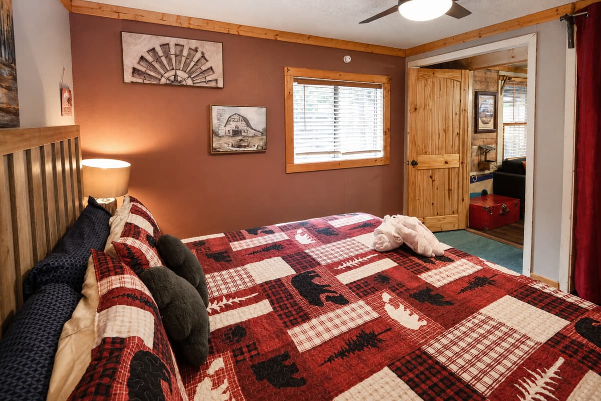 Firefly Bungalow #2 photo 6